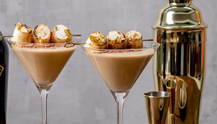 Baileys Chocolate Orange S’mores Martini Cocktail  image